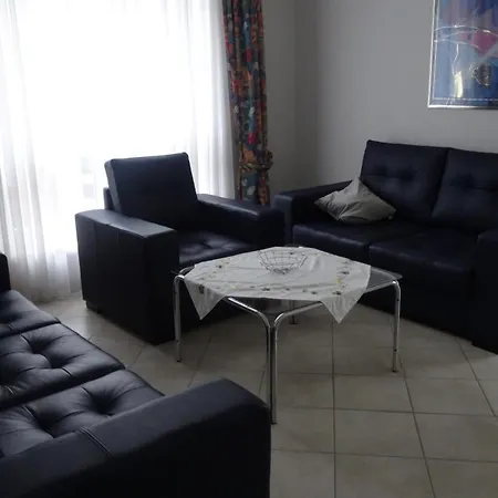 Nr.13 Haus Roland شقة زينوويتز